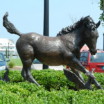 large horse statues for sale