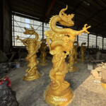 chinese dragon pillar