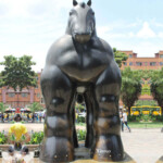 fernando botero horse sculpture