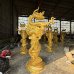 chinese dragon pillar