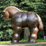 fernando botero horse sculpture