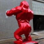 wild kong sculpture