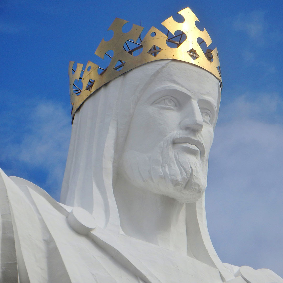 Christ the king sculpture