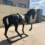 life size outdoor horse statue