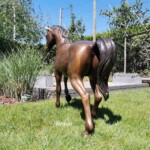 horse yard statue