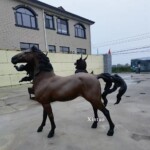 large horse garden statue