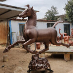 large horse sculptures for sale