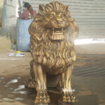 sitting lion sculpture