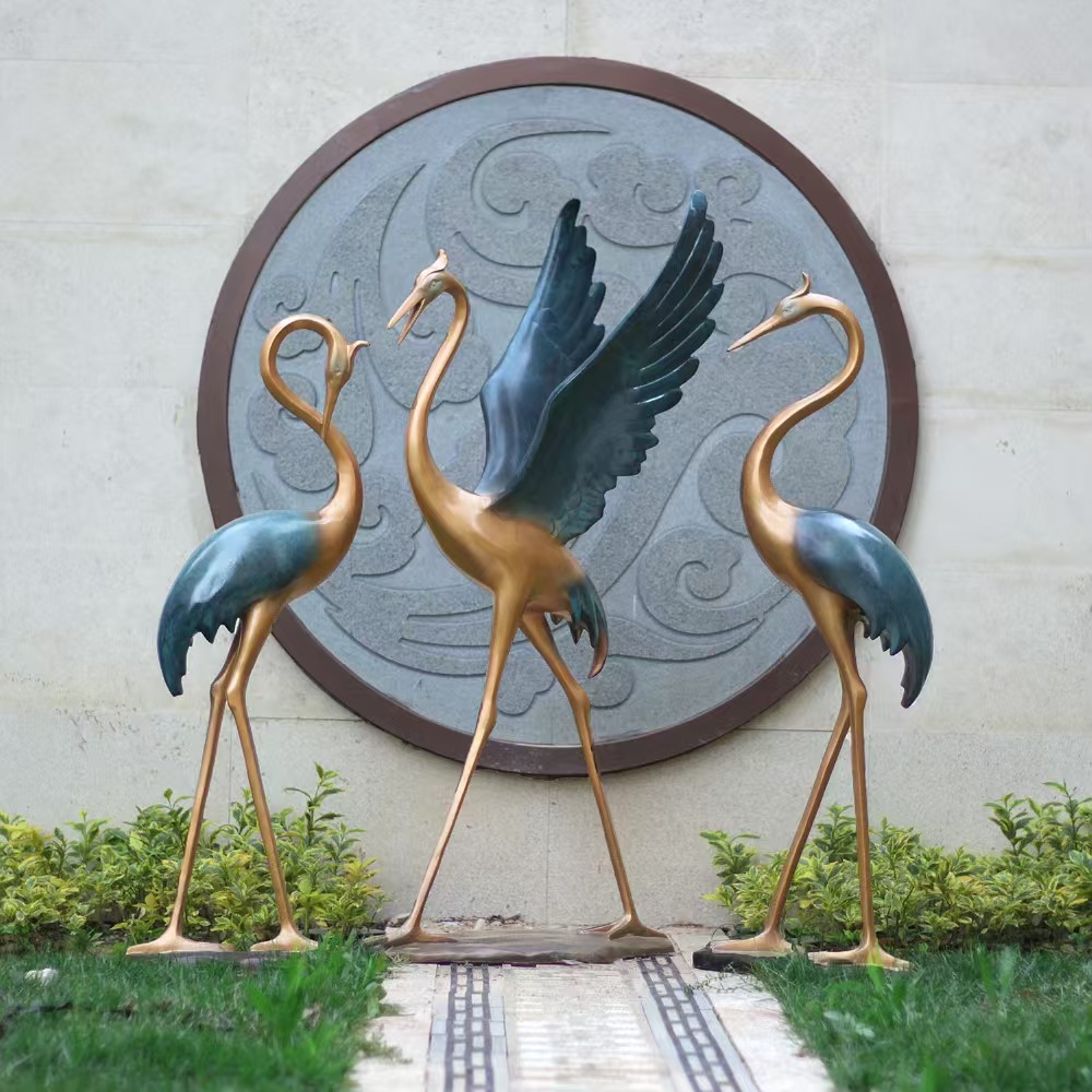 Crane Statue for garden