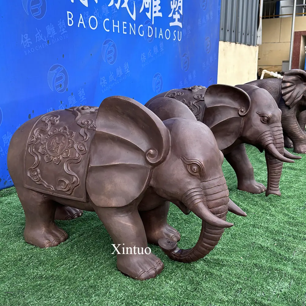 2 feet elephant statue