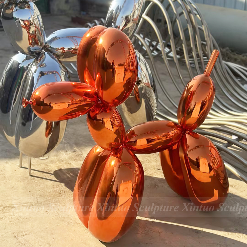 large balloon dog garden ornament