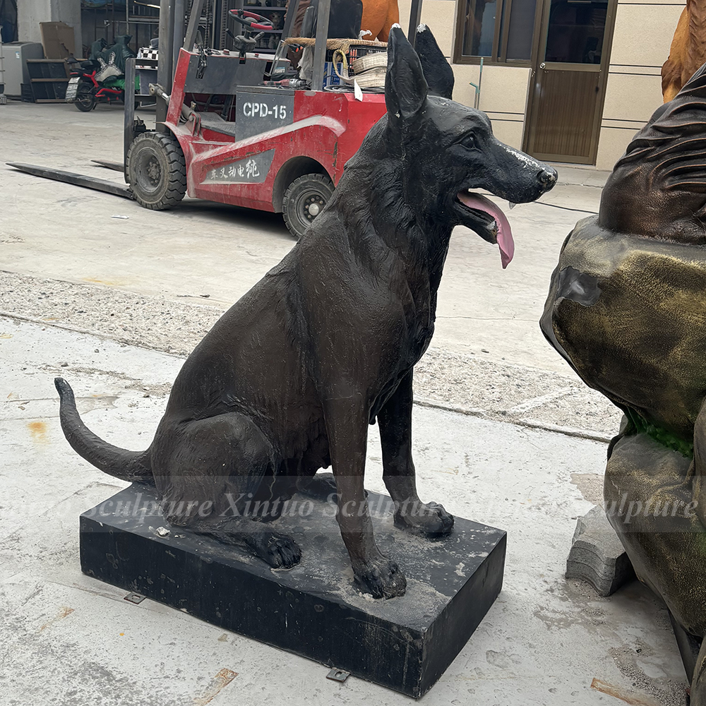 German Shepherd Yard Statue