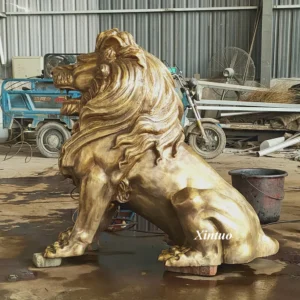 sitting lion sculpture 