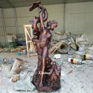 Greek Nude Woman Statue