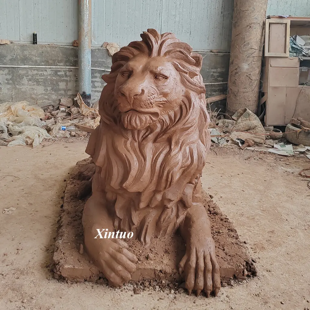 Lion Gate Statue