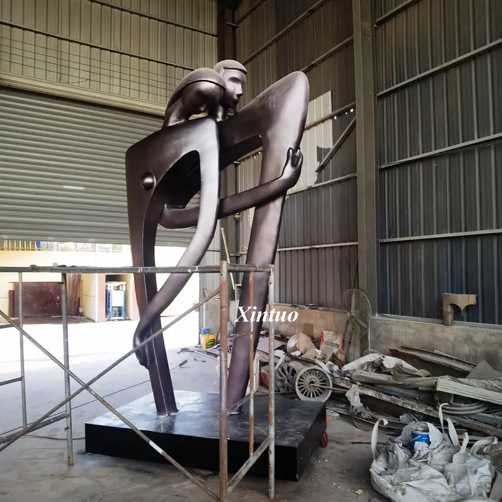 Abstract Metal Garden Sculptures