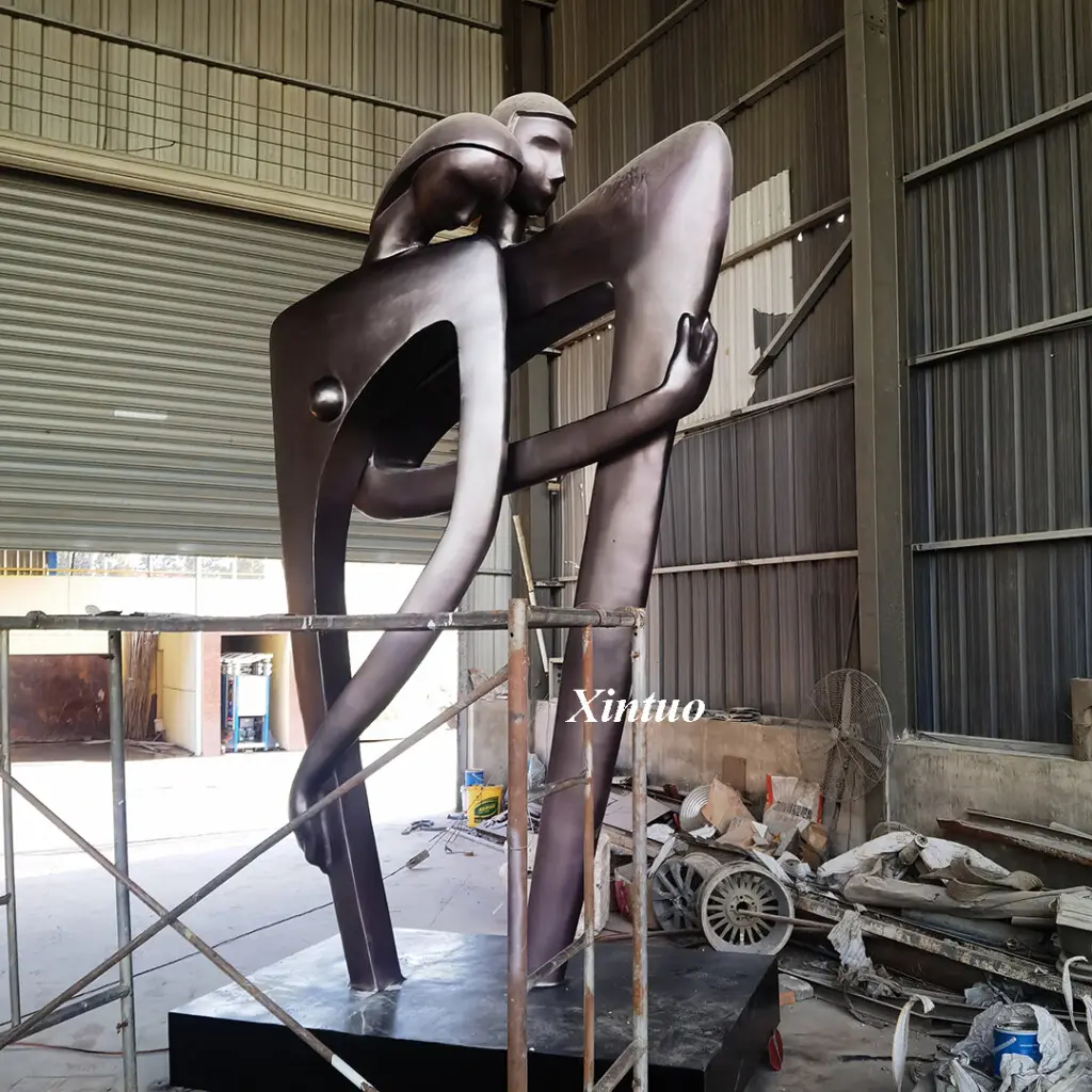 Abstract Metal Garden Sculptures