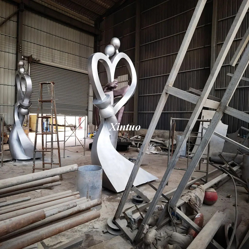 Lovers Embrace Sculpture Lovers Embrace Sculpture