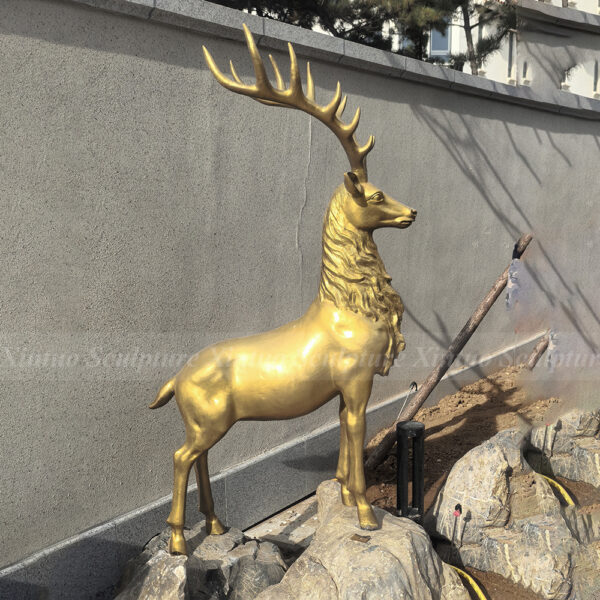 life size outdoor deer statues