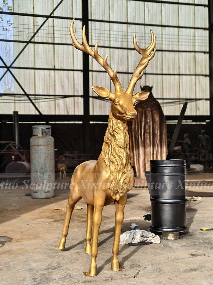 life size outdoor deer statues