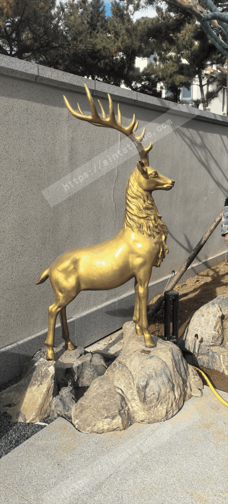 life size outdoor deer statues