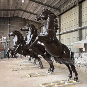 Aluminum Horse Statue