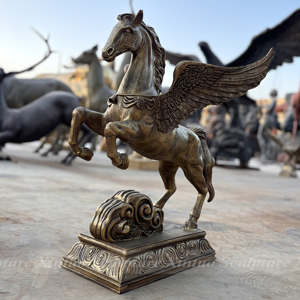 flying horse statue