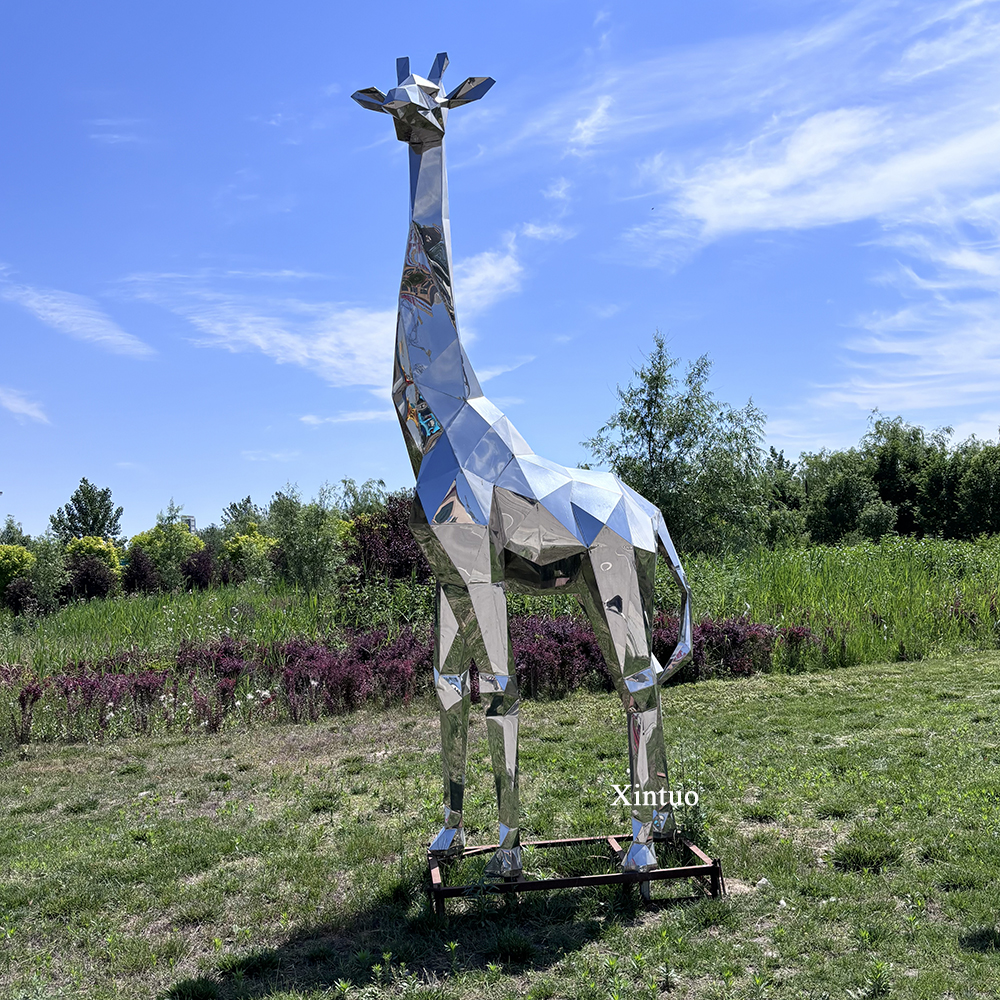 Large Outdoor Giraffe Statue