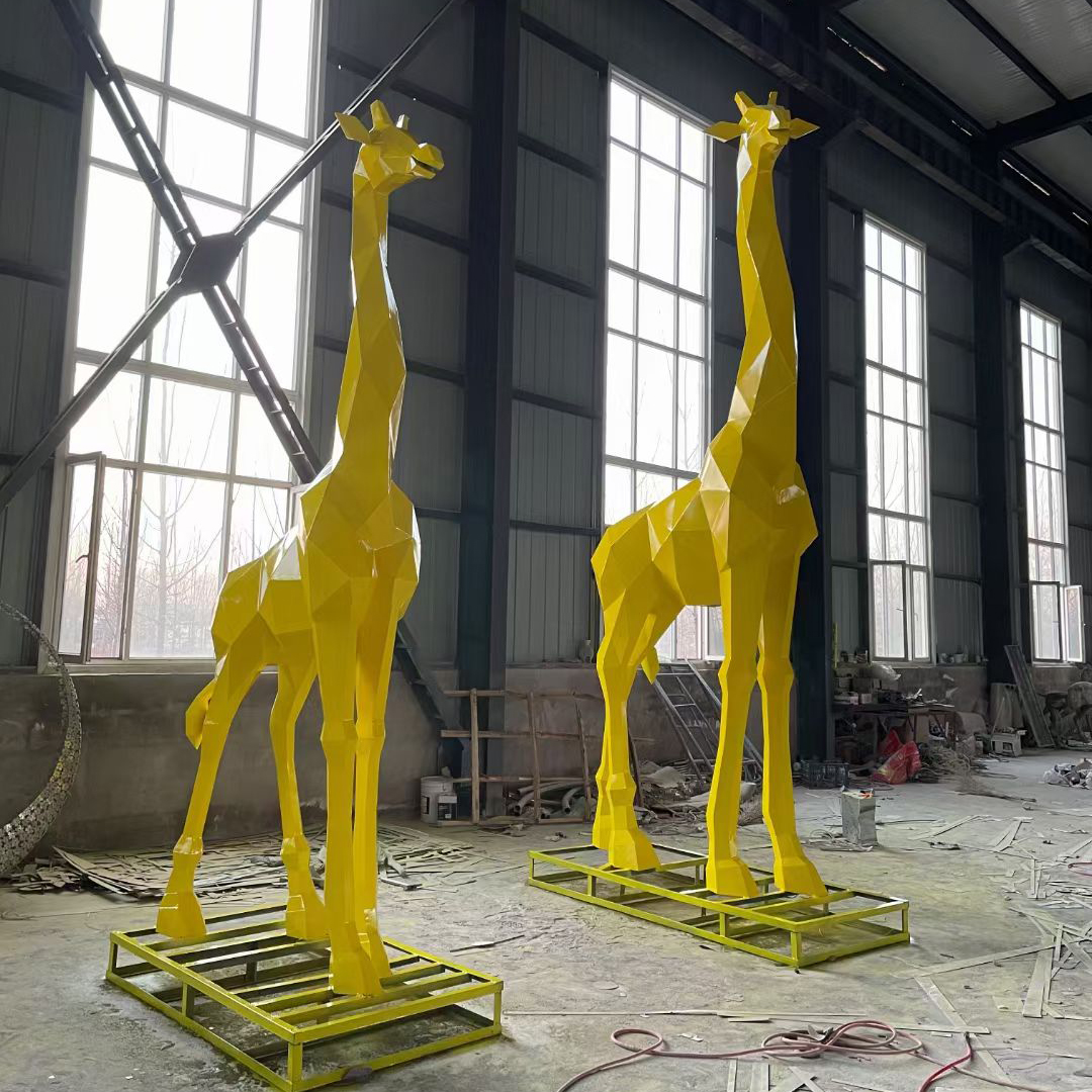 Giraffe Sculptures for Sale