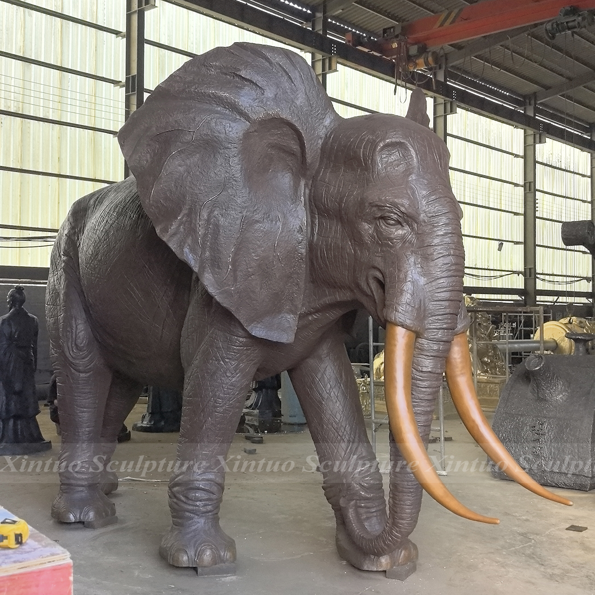 large bronze elephant statues