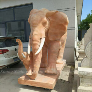 elephant family statue