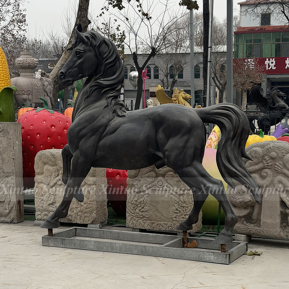 Walking Horse Statue Walking Horse Statue