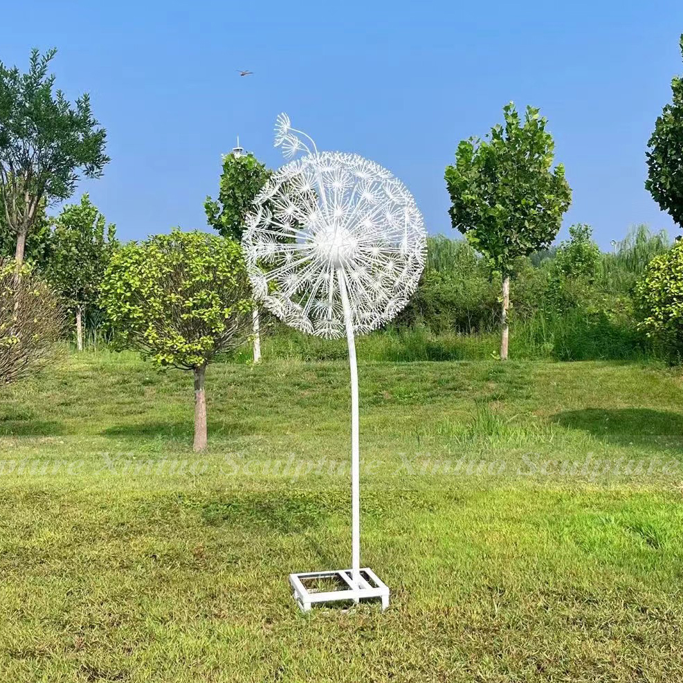 metal dandelion sculpture1 Metal Dandelion Sculpture