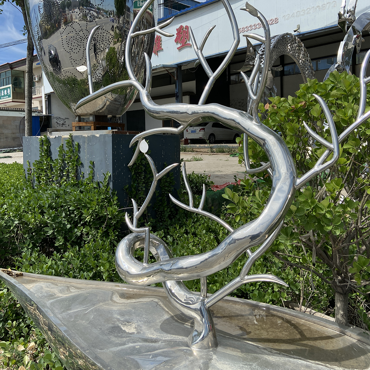 stainless steel tree sculpture3 stainless steel tree sculpture